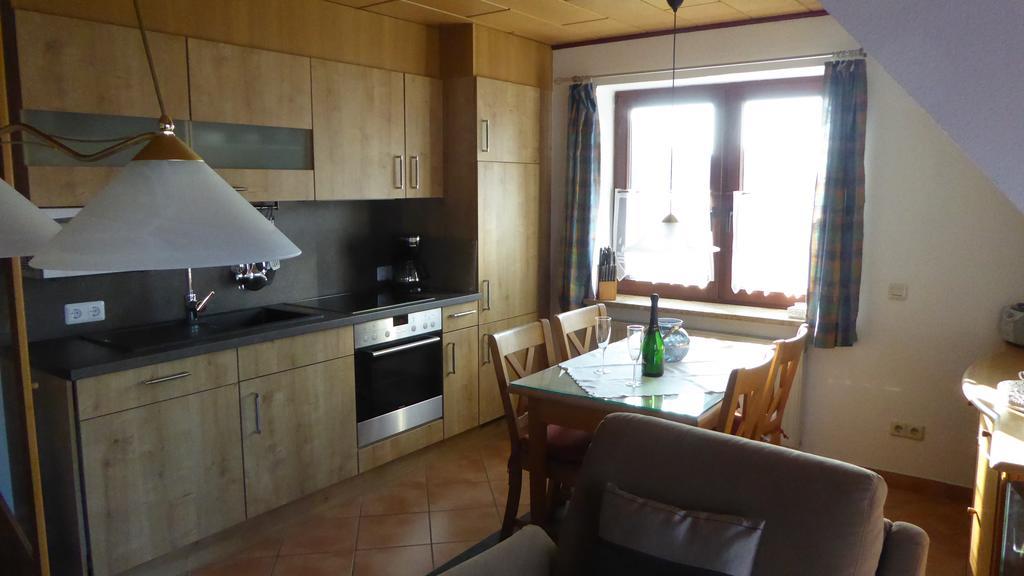 Haus Kathrin Apartment บือซุม ภายนอก รูปภาพ