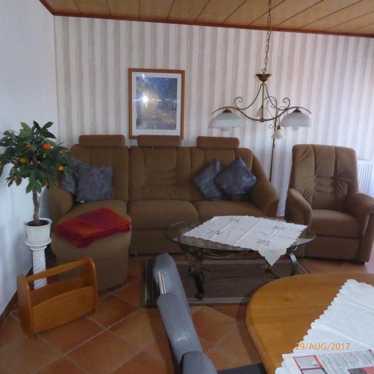 Haus Kathrin Apartment บือซุม ภายนอก รูปภาพ